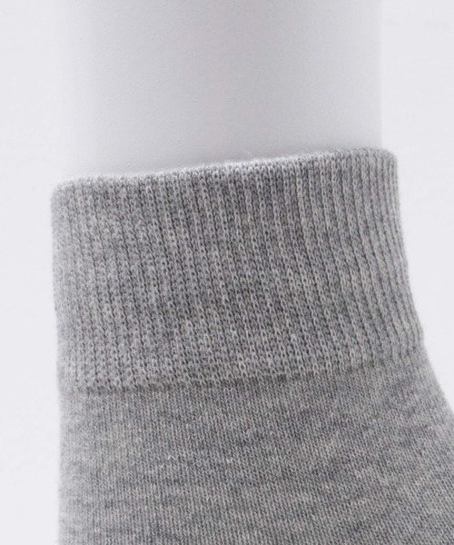 NAVY（ネイビー）の「NAVY クォーター丈 グラデメッシュソックス 23-25cm（ソックス/靴下・レディース・グリーン/グレー系/アイボリー系・FREE）」の9枚目の写真