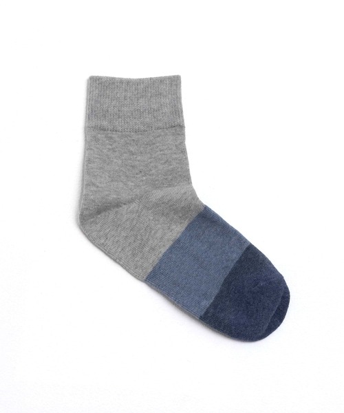 NAVY（ネイビー）の「NAVY クォーター丈 グラデメッシュソックス 23-25cm（ソックス/靴下・レディース・グリーン/グレー系/アイボリー系・FREE）」の6枚目の写真