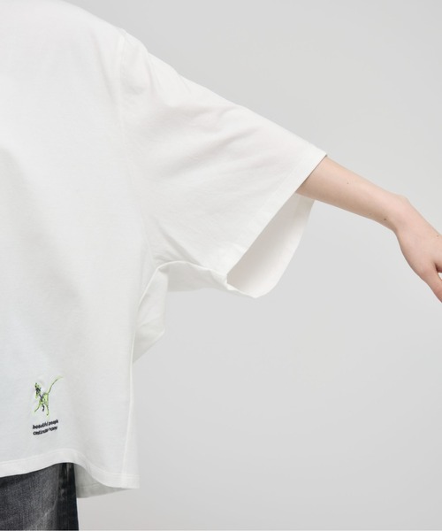 beautiful people(ビューティフルピープル)の「【beautiful people/ビューティフルピープル】60/3 jersey T-REX embroidery T/コットンジャージー刺繍Tシャツ(Tシャツ/カットソー・レディース・オフホワイト/イエロー/ブラック・38)」の20枚目の写真