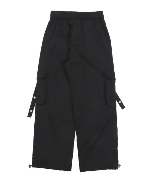 WOND（ウォンド）の「WOND/イージアイレットベルトカーゴパンツ（カーゴパンツ・レディース・ブラック・FREE）」の8枚目の写真