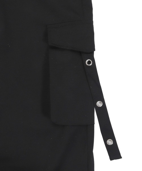 WOND（ウォンド）の「WOND/イージアイレットベルトカーゴパンツ（カーゴパンツ・レディース・ブラック・FREE）」の13枚目の写真