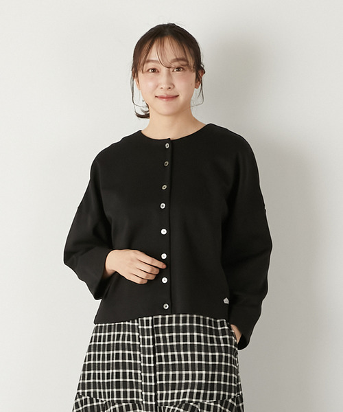 LOGEMENT DE CLAIRE(ロジュモンドクレール)の「ラウンドネックカットカーディガン(カーディガン/ボレロ・レディース・ブラック/杢グレー/オフホワイト・FREE)」の2枚目の写真