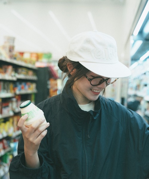 elldu(エルドゥ)の「【別注】<新色追加!>「elldu/エルドゥ」 アップリキャップ ユニセックス(キャップ・レディース・バーガンディー/グリーン/ブラウン/ブラック/ベージュ/ネイビー/グレー/ホワイト×ブルー/ブルーグレー/ホワイト・FREE)」の20枚目の写真