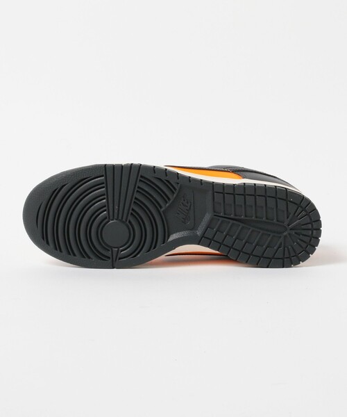 NIKE（ナイキ）の「NIKE / DUNK LOW RETRO（スニーカー・メンズ・オレンジ・27.0cm/26.0cm/29.0cm/28.5cm/26.5cm）」の5枚目の写真
