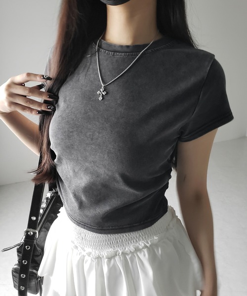 me+em select（ミームセレクト）の「【 ２color 】サイドギャザー半袖ヴィンテージTシャツ ／ side shirring short slleve vintage T-shirt　※※（Tシャツ/カットソー・レディース・グレー/ブラック・FREE）」の10枚目の写真