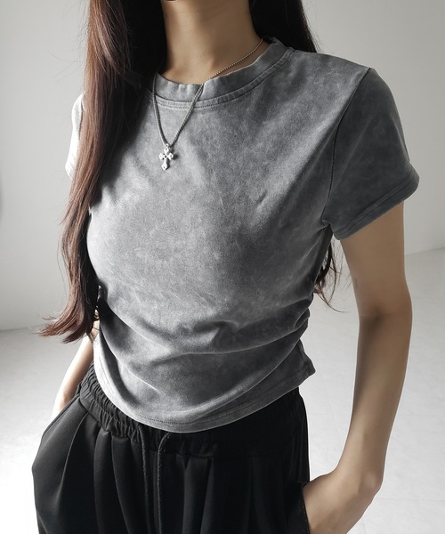 me+em select（ミームセレクト）の「【 ２color 】サイドギャザー半袖ヴィンテージTシャツ ／ side shirring short slleve vintage T-shirt　※※（Tシャツ/カットソー・レディース・グレー/ブラック・FREE）」の7枚目の写真