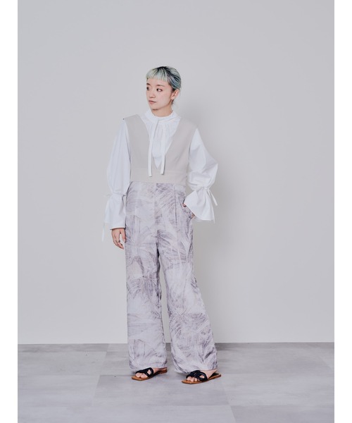 DOLLUPOOPS（ドールアップウップス）の「ボータイ2WAYスリーブブラウス（シャツ/ブラウス・レディース・ブラック/オフホワイト・38）」の4枚目の写真