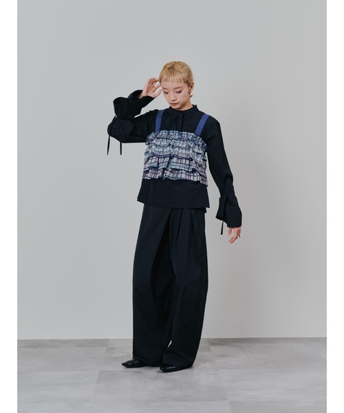 DOLLUPOOPS（ドールアップウップス）の「ボータイ2WAYスリーブブラウス（シャツ/ブラウス・レディース・ブラック/オフホワイト・38）」の6枚目の写真