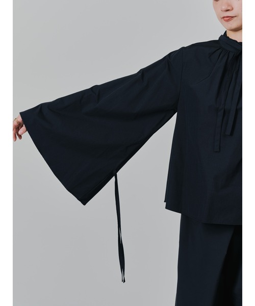 DOLLUPOOPS（ドールアップウップス）の「ボータイ2WAYスリーブブラウス（シャツ/ブラウス・レディース・ブラック/オフホワイト・38）」の22枚目の写真