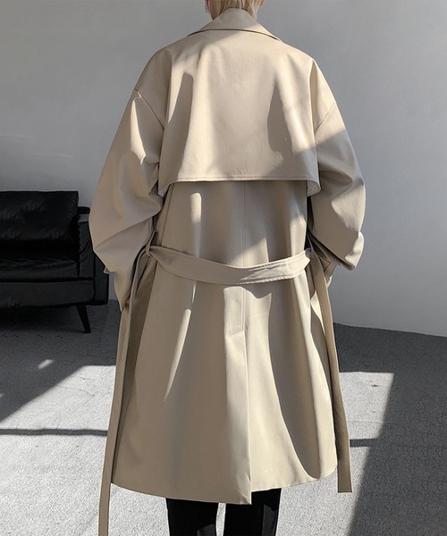 aimoha（アイモハ）の「クラシックダブルトレンチコート（トレンチコート・メンズ・ベージュ/ブラック・MEDIUM/LARGE）」の11枚目の写真