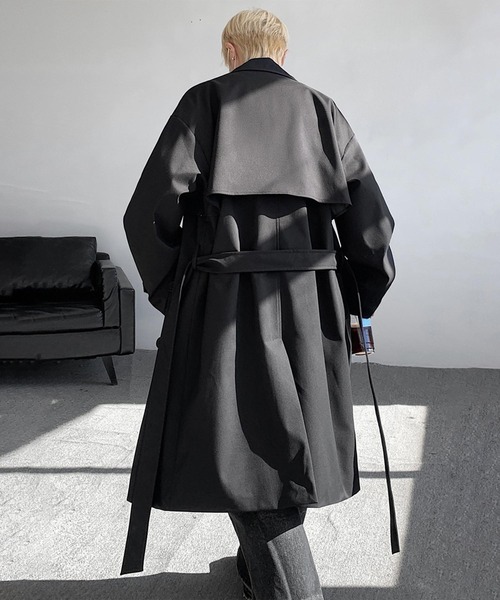 aimoha（アイモハ）の「クラシックダブルトレンチコート（トレンチコート・メンズ・ベージュ/ブラック・MEDIUM/LARGE）」の10枚目の写真