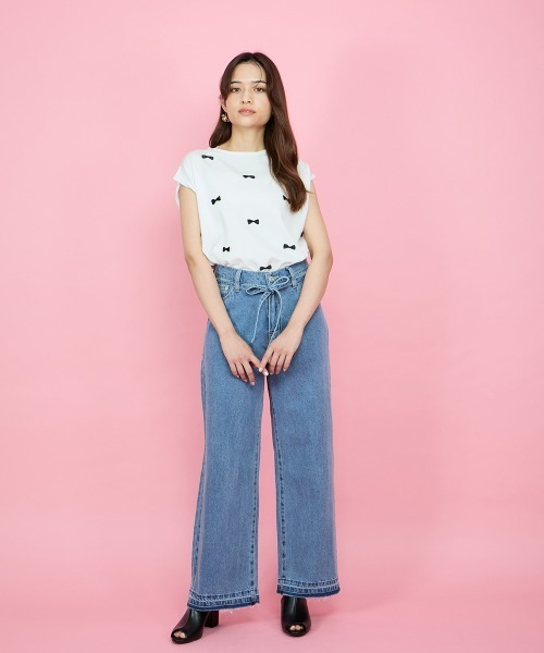 QUEENS COURT(クイーンズコート)の「紐ベルト付デニムワイドパンツ≪手洗い可能≫(デニムパンツ・レディース・ブルー・M)」の8枚目の写真