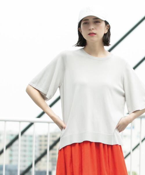 OPAQUE.CLIP（オペークドットクリップ）の「《6色展開/S-LLサイズ》フレアスリーブニット【UV/接触冷感/抗ピル/洗濯機洗い可】（ニット/セーター・レディース・ブラック/ホワイト/ブラウン系その他/ブルー系その他/イエロー/ライトグレー・36/38/40/42）」の15枚目の写真