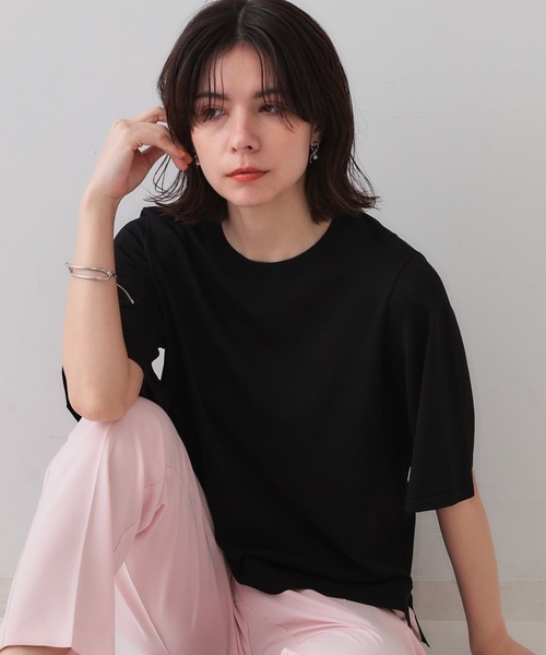 OPAQUE.CLIP（オペークドットクリップ）の「《6色展開/S-LLサイズ》フレアスリーブニット【UV/接触冷感/抗ピル/洗濯機洗い可】（ニット/セーター・レディース・ブラック/ホワイト/ブラウン系その他/ブルー系その他/イエロー/ライトグレー・36/38/40/42）」の13枚目の写真