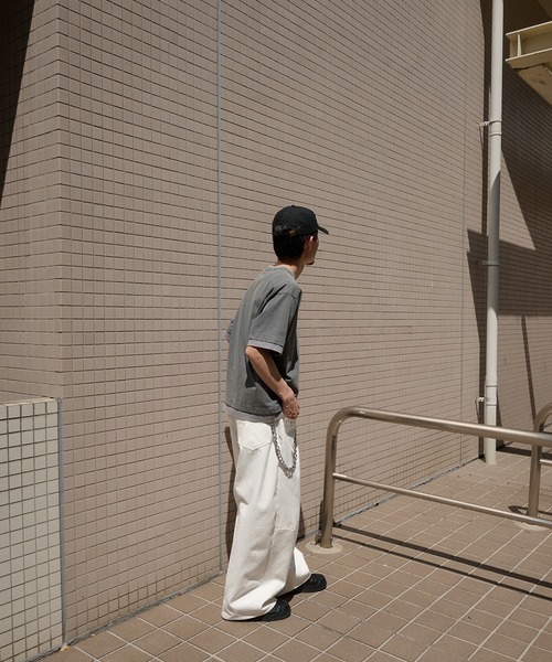 Perushu(ペルーシュ)の「Studded Design Wide Balloon Pants/スタッズデザインワイドバルーンパンツ(デニムパンツ・メンズ・ブラック/インディゴブルー/ホワイト/ブラック系・SMALL/MEDIUM/LARGE)」の13枚目の写真