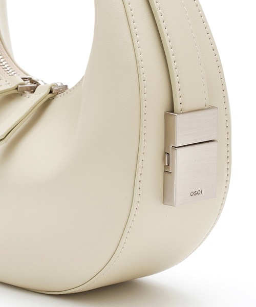 OSOI(オソイ)の「OSOI/オソイ TONI MINI ハンドバック ミニバッグ(ハンドバッグ・レディース・シルバー/クリーム・ONE SIZE)」の13枚目の写真