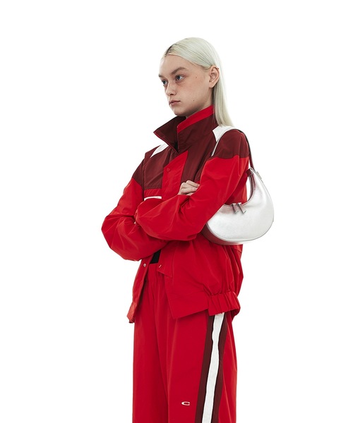 OSOI(オソイ)の「OSOI/オソイ TONI MINI ハンドバック ミニバッグ(ハンドバッグ・レディース・シルバー/クリーム・ONE SIZE)」の4枚目の写真
