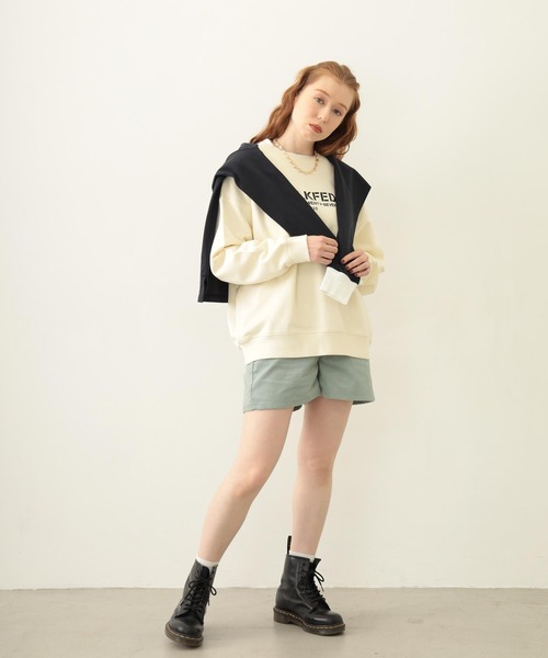 MILKFED.(ミルクフェド)の「STENCIL LOGO WIDE CREW SWEAT TOP(スウェット・レディース・オフホワイト/ブラック/オリーブ・M/L)」の20枚目の写真