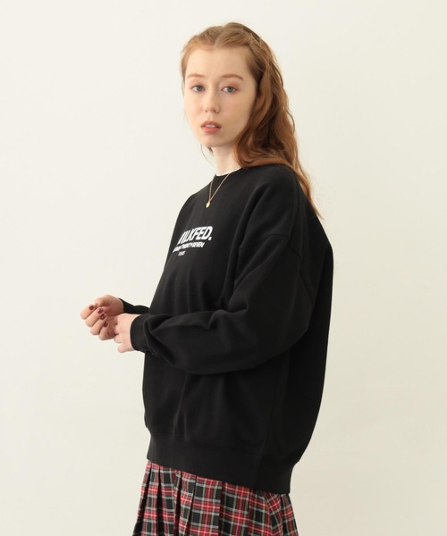 MILKFED.(ミルクフェド)の「STENCIL LOGO WIDE CREW SWEAT TOP(スウェット・レディース・オフホワイト/ブラック/オリーブ・M/L)」の22枚目の写真