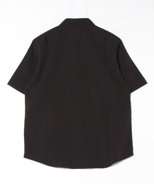 UNION STATION（ユニオンステーション）の「楊柳カチオン半袖レギュラーカラーシャツ（シャツ/ブラウス・メンズ・ベージュ/ダークブルー/オフホワイト/ブラック・M/L/LL）」の5枚目の写真