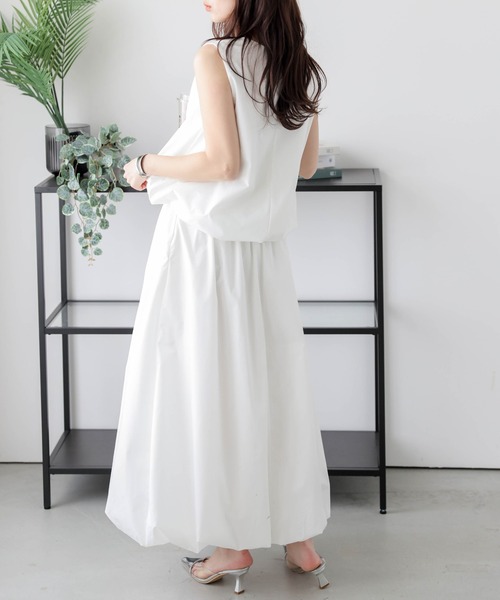 AMELY(エミリー)の「バルーンシルエットセットアップ(セットアップ・レディース・ブラック/ホワイト/ベージュ・フリー)」の5枚目の写真