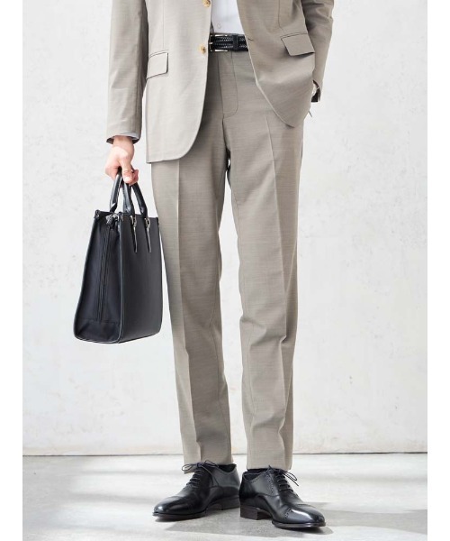 Perfect Suit FActory（パーフェクトスーツファクトリー）の「軽量＆清涼パンツ　トロピカル生地・高通気・洗える　凄脚（すごあし）シリーズ　無地　ライトグレー/グレー/ベージュ/ネイビー/ブラック（スラックス・メンズ・ブラック/グレー/ライトグレー/ベージュ/ネイビー・94/73/76/79/85/88/91/82）」の16枚目の写真