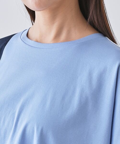 INDIVI(インディヴィ)の「【洗える/汗ジミ防止】バイカラー&アシメヘム Tシャツ(Tシャツ/カットソー・レディース・ホワイト/ベージュ系その他7/ブルー系9/ピンク系1・38/34/05/15 /13)」の22枚目の写真