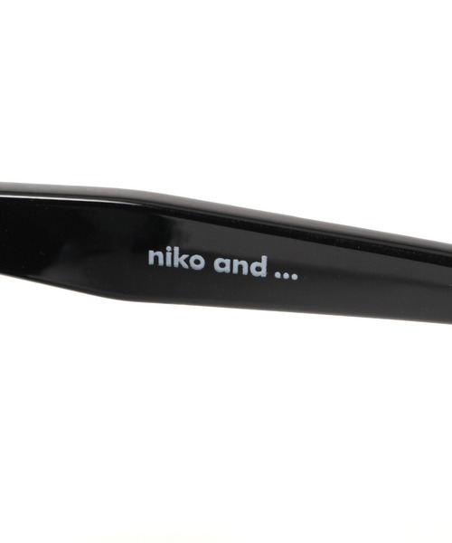 niko and...(ニコアンド)の「オリジナルフラットスクエアサングラス(サングラス・レディース・ブラウン/ベージュ/ブラック・FREE)」の21枚目の写真