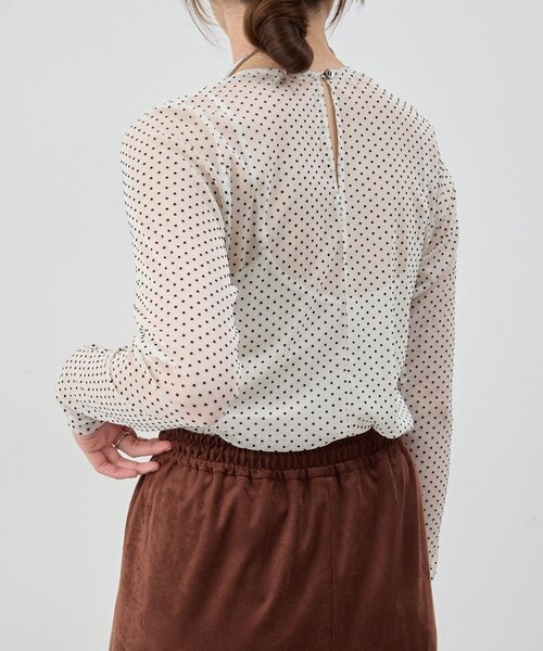 SHENERY（シーナリー）の「シアードットカットソー（Tシャツ/カットソー・レディース・オフホワイト/ブラック/ベージュ・FREE）」の19枚目の写真