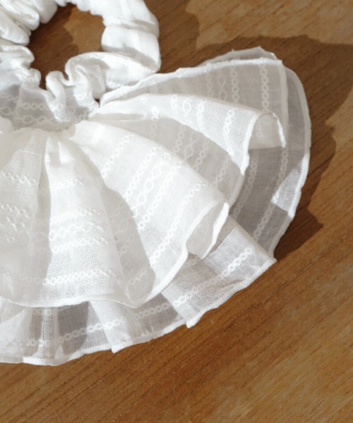 flower(フラワー)の「フレンチシュシュ(シュシュ・レディース・ブルー/ホワイト・FREE)」の10枚目の写真