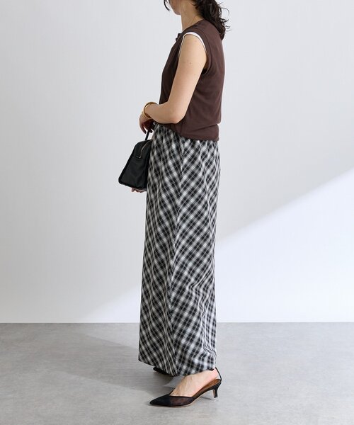 RIVE DROITE(リヴドロワ)の「【鮮度抜群】チェックバイヤススカート(スカート・レディース・ブラック/ブルー・38/36)」の5枚目の写真