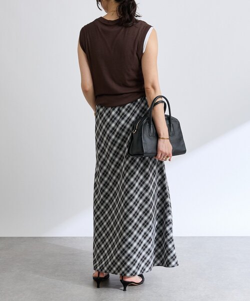 RIVE DROITE(リヴドロワ)の「【鮮度抜群】チェックバイヤススカート(スカート・レディース・ブラック/ブルー・38/36)」の6枚目の写真