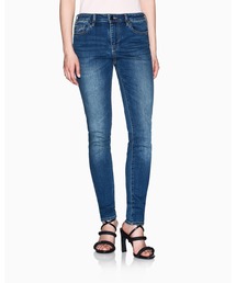 A|X ARMANI EXCHANGE｜アルマーニ エクスチェンジのデニムパンツ