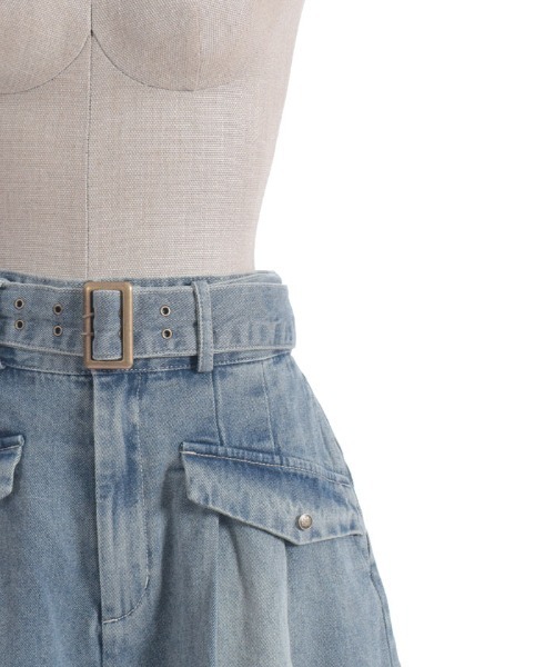 axes femme（アクシーズファム）の「ワイドハーフパンツ（デニムパンツ・レディース・ケミカルウォッシュ/グレー/ブラック・FREE）」の13枚目の写真