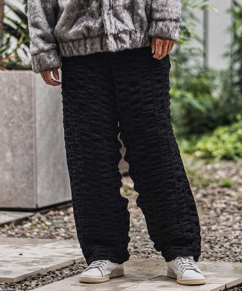 CAMBIO(カンビオ)の「mp13921-Floating Jacquard Mole Knit Wide Straight Pants ニットパンツ(その他パンツ・メンズ・ブラック/カーキ/チャコール/キナリ・S/M/L)」の16枚目の写真