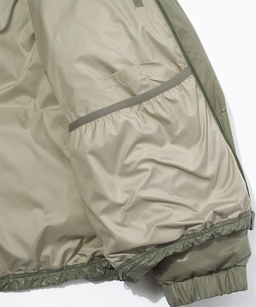 F/CE. (エフシーイー)の「F/CE. PERTEX MINIMAL PADDING PARKA / エフシーイー パーテックス ミニマルパディングパーカー(ダウンジャケット/コート・メンズ・オリーブ/ブラック・X-LARGE/LARGE/MEDIUM/SMALL)」の17枚目の写真