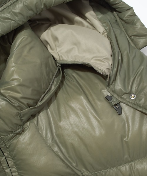 F/CE. (エフシーイー)の「F/CE. PERTEX MINIMAL PADDING PARKA / エフシーイー パーテックス ミニマルパディングパーカー(ダウンジャケット/コート・メンズ・オリーブ/ブラック・X-LARGE/LARGE/MEDIUM/SMALL)」の8枚目の写真