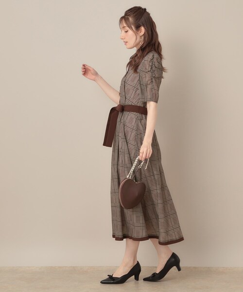 couture brooch（クチュールブローチ）の「【美シルエット・5分