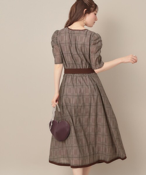 新品⭐︎クチュールブローチ⭐︎シアーチェックオーガンワンピース⭐︎完売品⭐︎秋⭐︎今季 美シルエット・5分袖】シアーチェックオーガンワンピース（ワンピース
