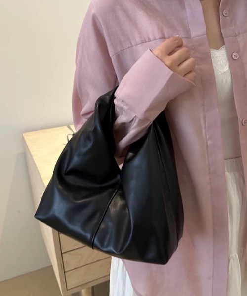ampm（エーエムピーエム）の「ソフトフェイクレザー変形ハンドバッグ（ハンドバッグ・レディース・ブラック/ホワイト/ブラウン・FREE）」の20枚目の写真