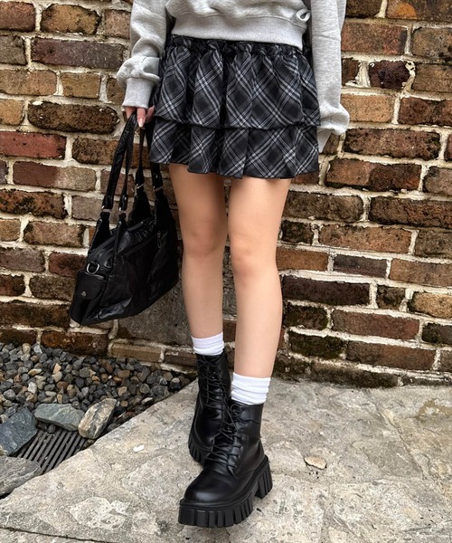 clear（クリア）の「2段フリルティアードチェックミニスカート[ガーリー 着回し抜群]（スカート・レディース・ブラック/ブラウン/レッド・F）」の22枚目の写真