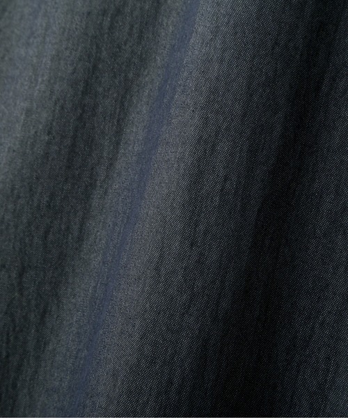 MHL.(エムエイチエル)の「DENSE COTTON NYLON(スカート・レディース・ネイビー/ダークグリーン・1/2/3)」の8枚目の写真