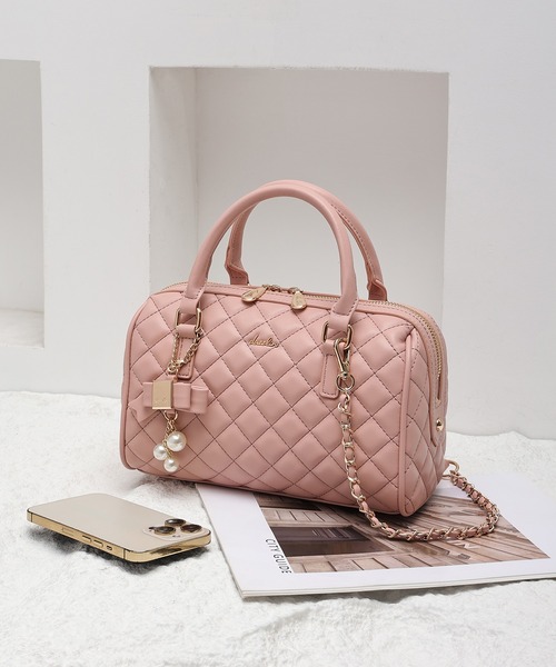 dazzlin（ダズリン）の「【dazzlin/ダズリン】キルティング　リボンキーチャーム付ボストンバッグ／500mlペットボトル収納可（ボストンバッグ・レディース・ブラック/ピンク/アイボリー/ミント・FREE）」の12枚目の写真