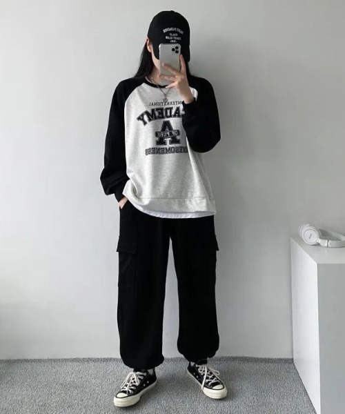 SHEPP(シープ)の「ラグランプリントロゴ ルーズロンT(Tシャツ/カットソー・レディース・カーキ/グレー/ネイビー・L/M)」の8枚目の写真