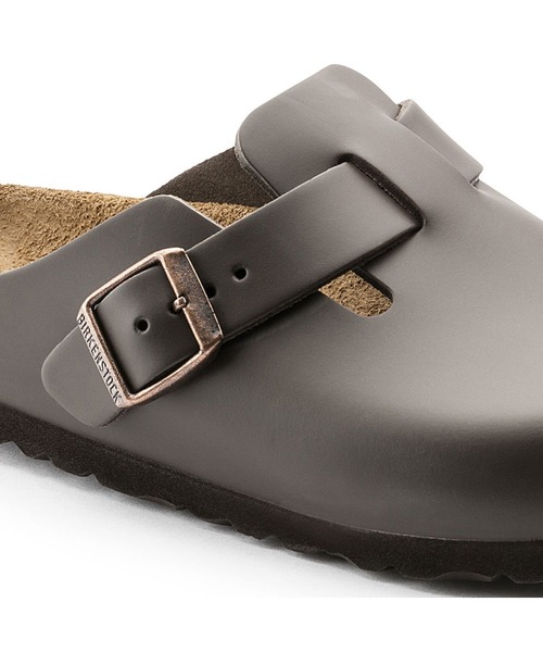 BIRKENSTOCK（ビルケンシュトック）の「Boston / ボストン ダークブラウン 【ナロー幅】 UNISEX（サンダル・メンズ・ダークブラウン・38/24.5cm/37(24cm)/39.0/25㎝/35(22.5㎝)）」の2枚目の写真