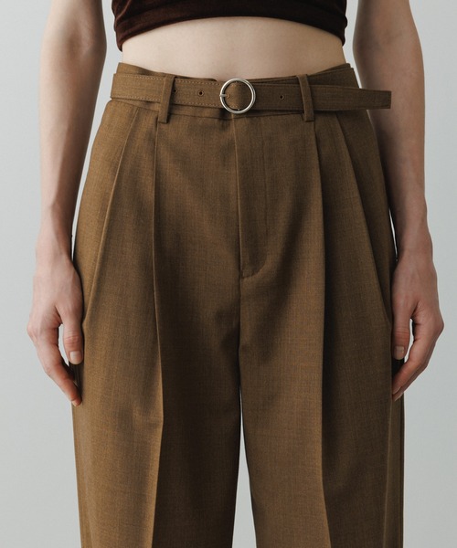 ADAM ET ROPE'（アダムエロペ）の「【EMOELLE】ベルテッドスラックス（スラックス・レディース・グレー系その他/イエロー系その他3・36/38）」の5枚目の写真