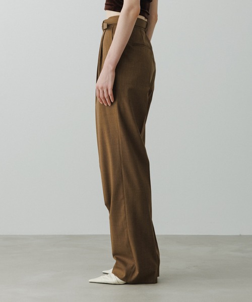 ADAM ET ROPE'（アダムエロペ）の「【EMOELLE】ベルテッドスラックス（スラックス・レディース・グレー系その他/イエロー系その他3・36/38）」の7枚目の写真