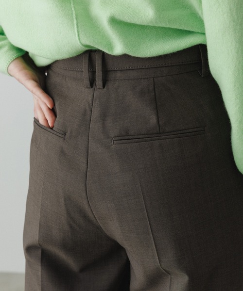 ADAM ET ROPE'（アダムエロペ）の「【EMOELLE】ベルテッドスラックス（スラックス・レディース・グレー系その他/イエロー系その他3・36/38）」の10枚目の写真