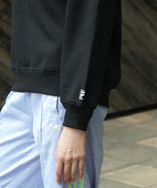 FILA(フィラ)の「【FILA/フィラ】ワンポイント刺繍 スウェットトレーナー ブランドロゴ(スウェット・レディース・ブラック/ホワイト/ネイビー・MEDIUM/LARGE)」の16枚目の写真