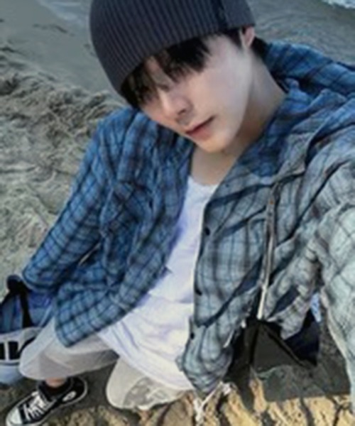 VIBGYOR(ヴィブジョー)の「オーバーサイズ チェックフーディーシャツ/ユニセックス(CZ)(シャツ/ブラウス・レディース・ブラウン/グレー/ブルー・MEDIUM/LARGE)」の11枚目の写真